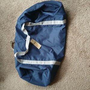 American Eagle nylon duffle bag. NWT!